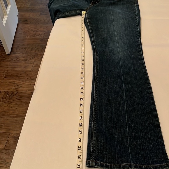 Rockies Relaxed Low Rise Size 10 L - Picture 6 of 6